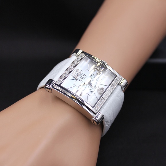 Diamond 0.77 Tcw. Mother-of-pearl Dial Watch display picture 2